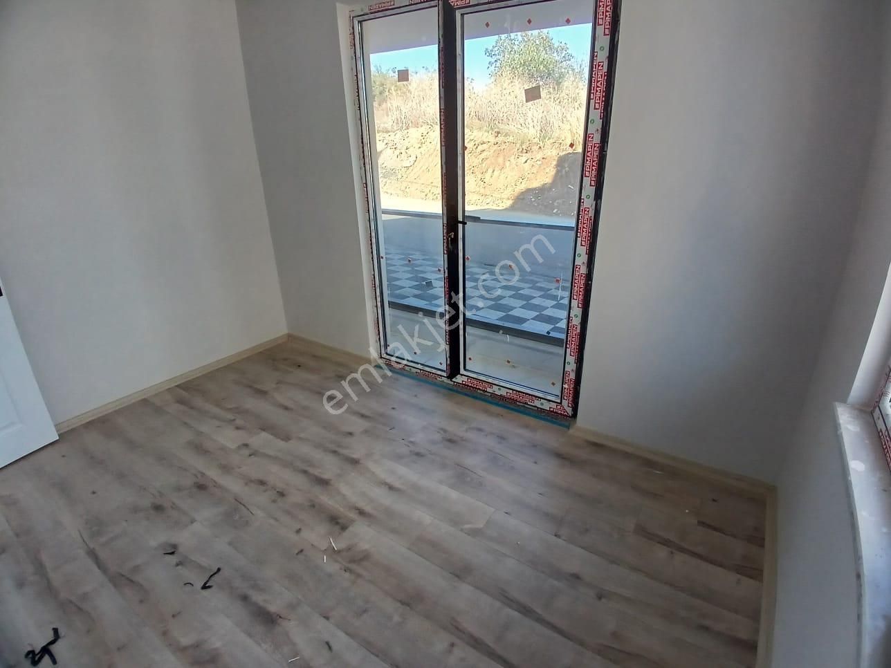 Ekşioğlu'ndan Tekirdağ Süleymanpaşa Hürriyet Mah. Hazır Kiracılı Satılık Daire 1+1