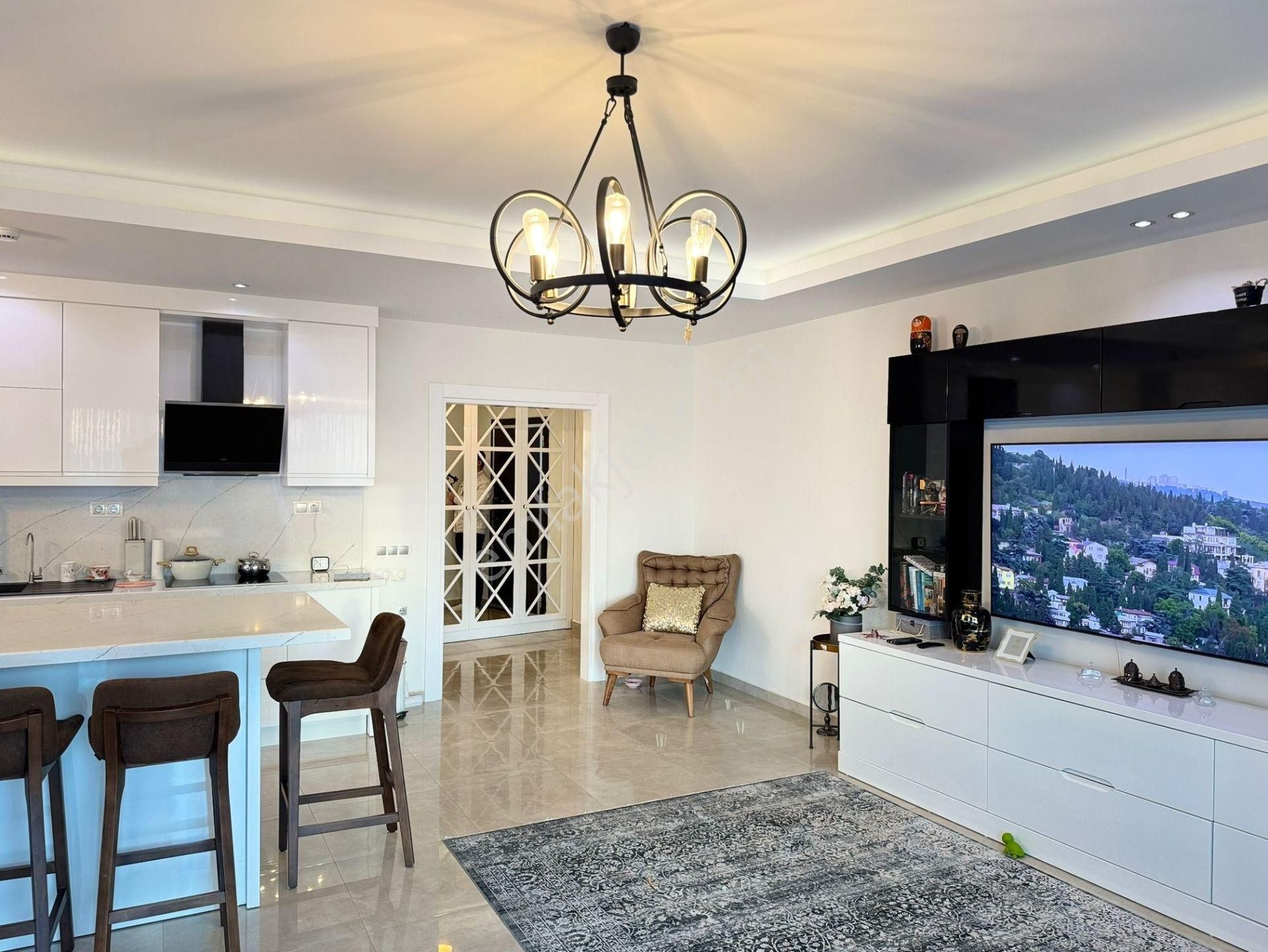 Alanya Mahmutlar Mah.aktiviteli Full Eşyalı Satılık 3+1 Daire - Görsel 8