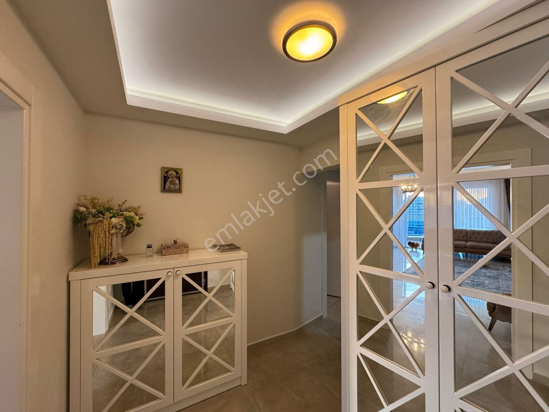 Alanya Mahmutlar Mah.aktiviteli Full Eşyalı Satılık 3+1 Daire - Görsel 13