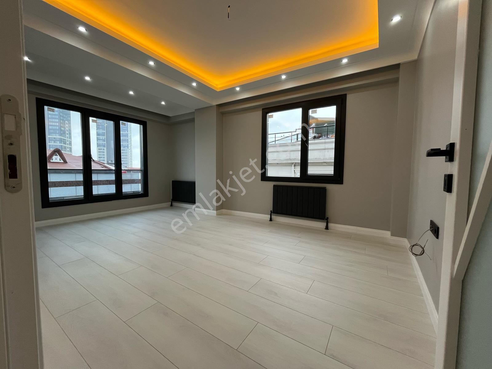 Zeytinburnu Gökalp Satılık Daire Zeytinburnu Gökalp'te 2+1 90 M2 Sıfır Bina Da Satılık Daire