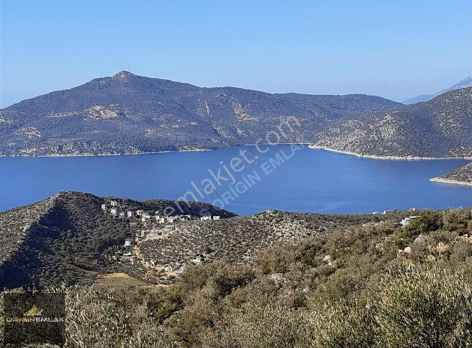 Kaş Bezirgan Satılık Tarla Kaş Deniz Manzaralı Satılık Arazimiz 1200 M2