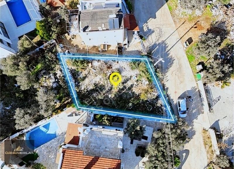 Kaş Bezirgan Satılık Turizm İmarlı Kaş Kalkan Kışla Mevkii İmar'a Sınır 260 M2 Fırsat Arsa