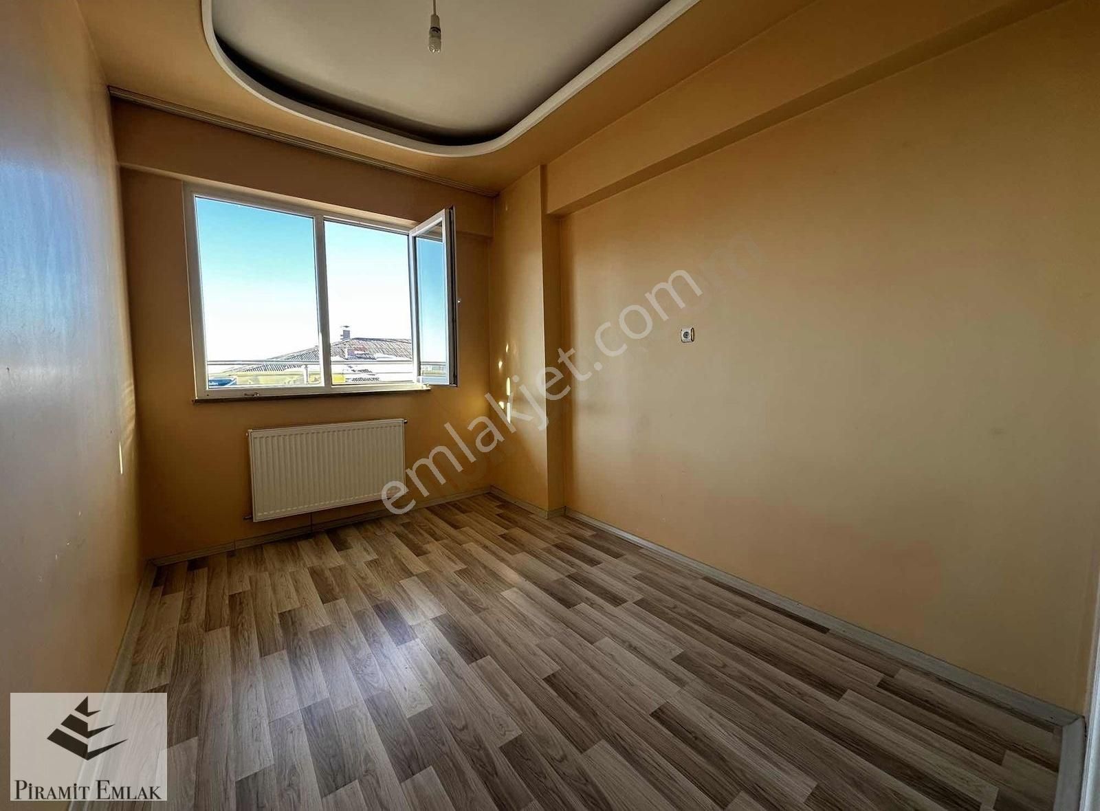 Palandöken Adnan Menderes Kiralık Daire Piramit Gm 'den Yıldızkent 3+1 Kiralık Daire