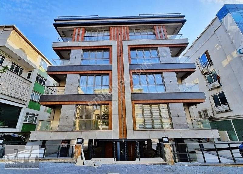 Bahçelievler Bahçelievler Satılık Daire Bahçelievler E 5 Ömür Plaza Yanı Sıfır Satılık 3+1 Daire 130 M2