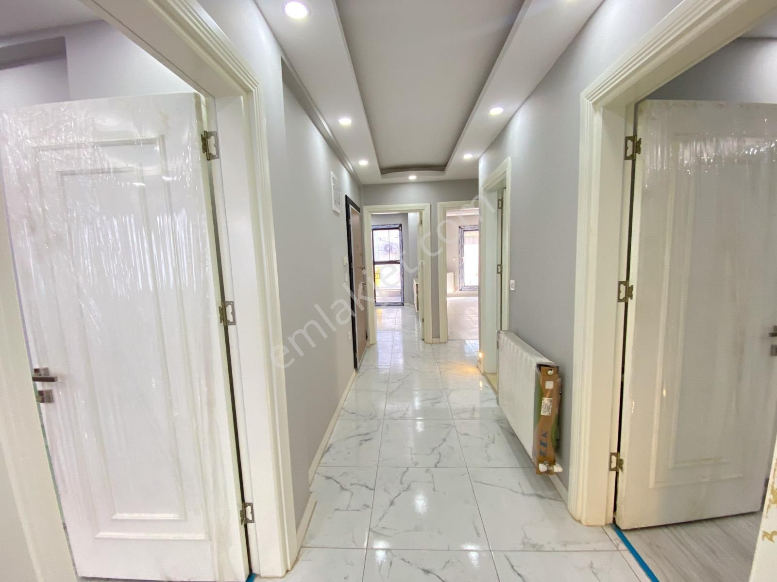 Turyap' Tan Buca Göksu Mah 2 Katlı 3+1 (1 Daire + 1 Dükkan) Bina - Görsel 4