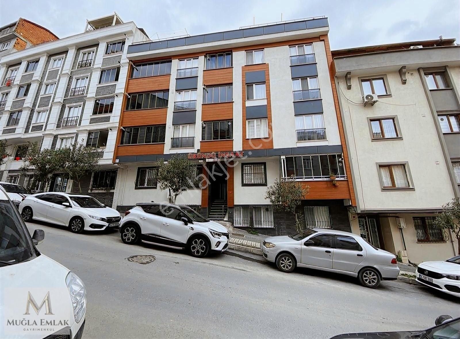 Gaziosmanpaşa Bağlarbaşı Satılık Daire Muğla Emlaktan Bağlarbaşı Mah De 5 Yıllık 105m 2+1 Giriş Daire