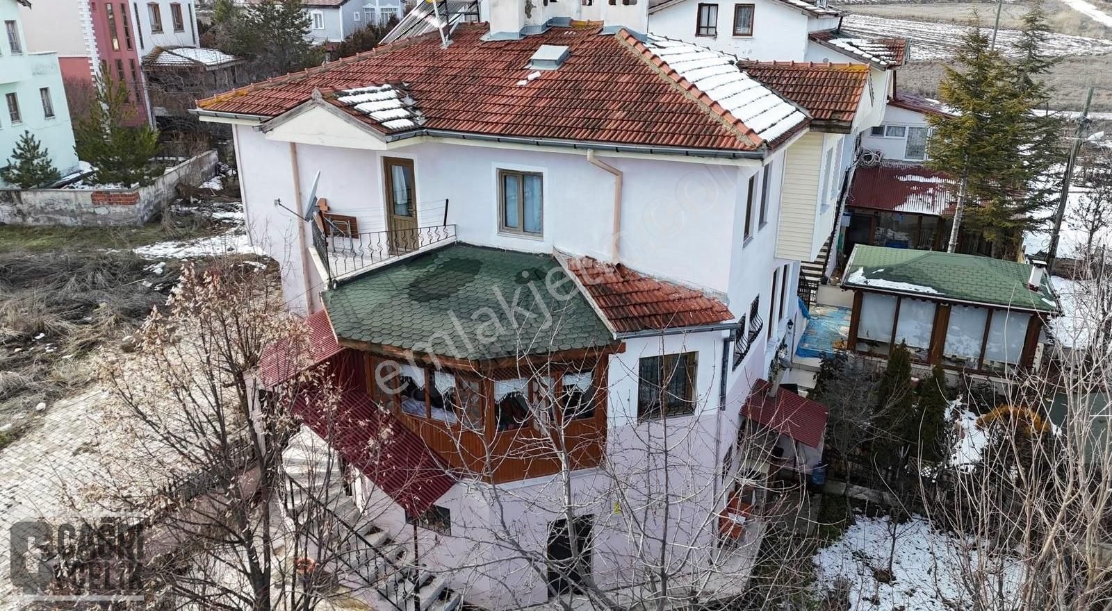 Yıldızeli Mumcuçiftliği Köyü Satılık Villa Çağrı Çelik Gyd'dan Çermik'de Satılık Villa 2+1 Havuzlu Garajlı