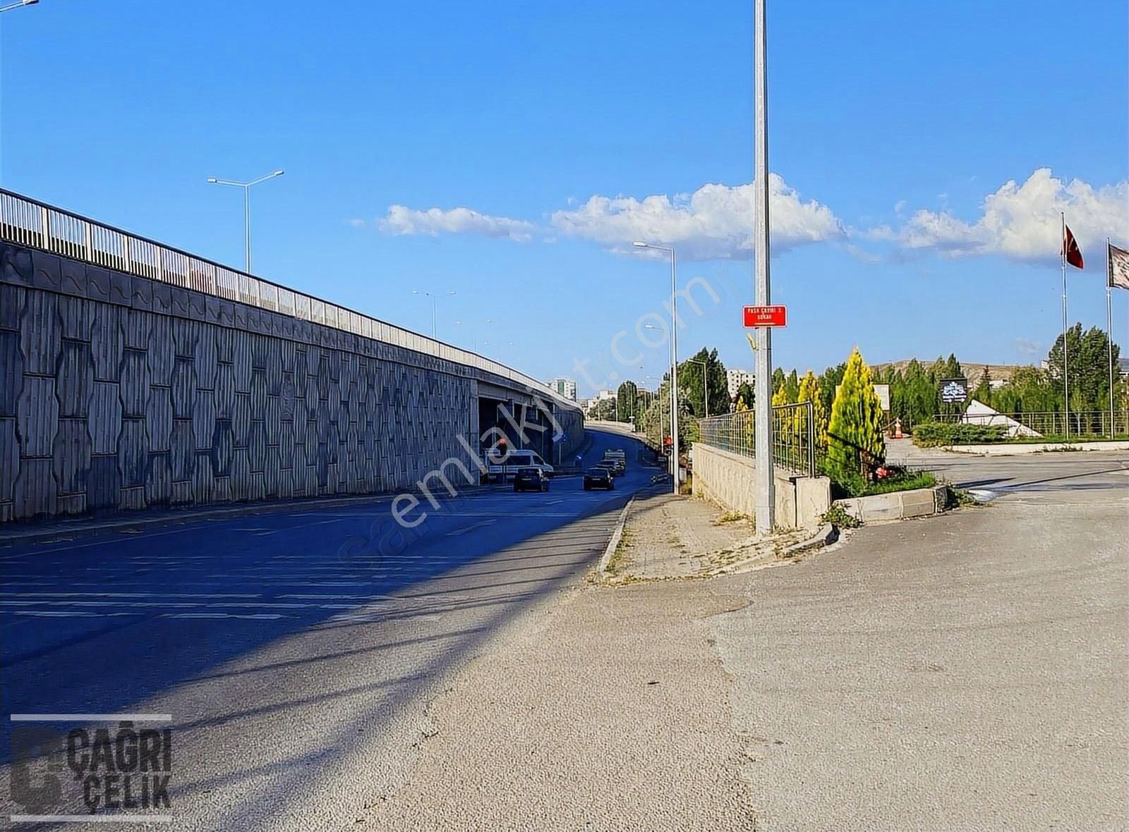 Sivas Merkez Yenişehir Satılık Konut İmarlı Çağrı Çelik Gyd'dan Rte Bul. Civ. Köşe Başı Konut Arsa Hissesi