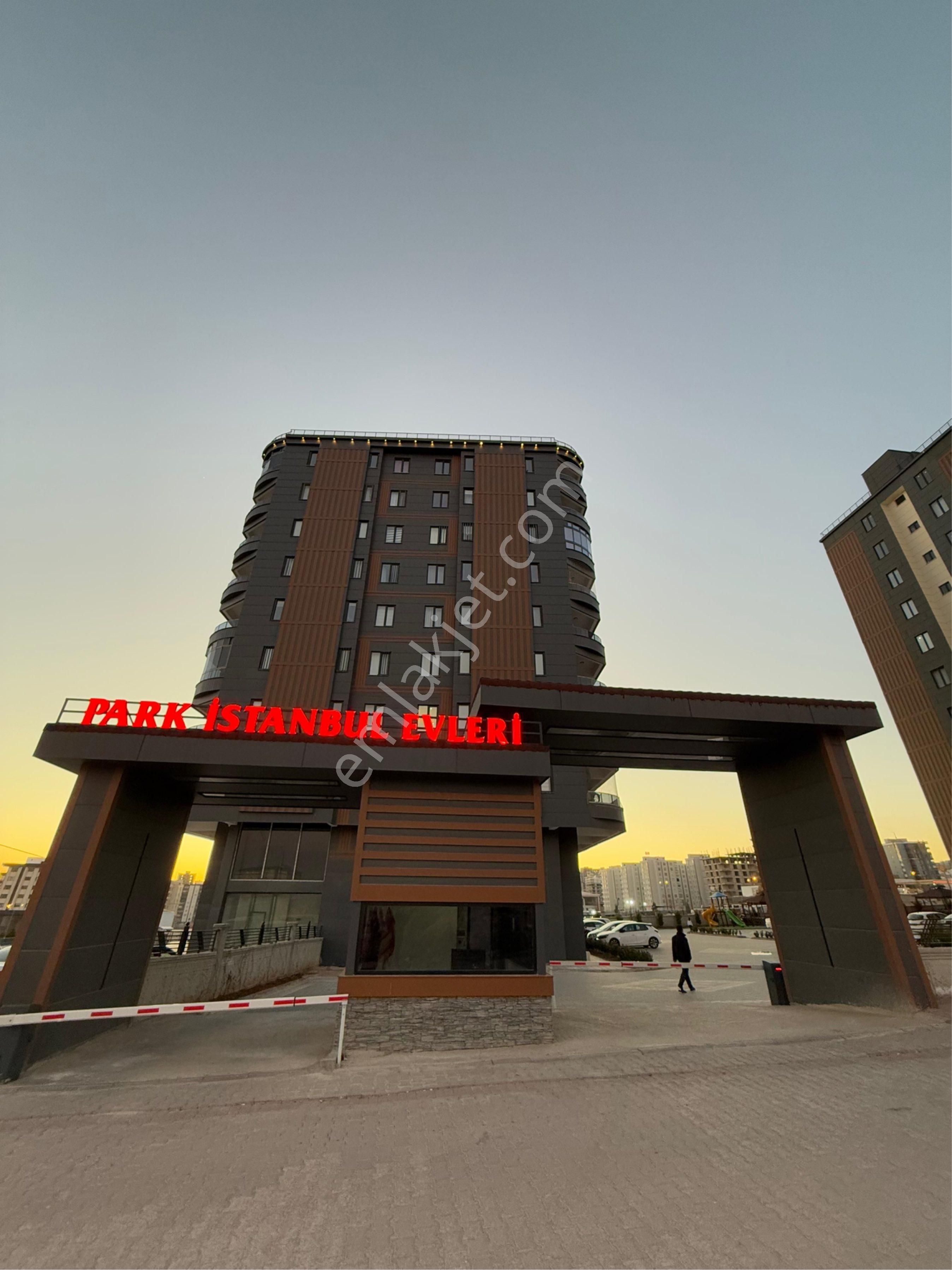 Jettir ‘den Park İstanbul Sitesinde Satılık 2+1 Lüxs Daire