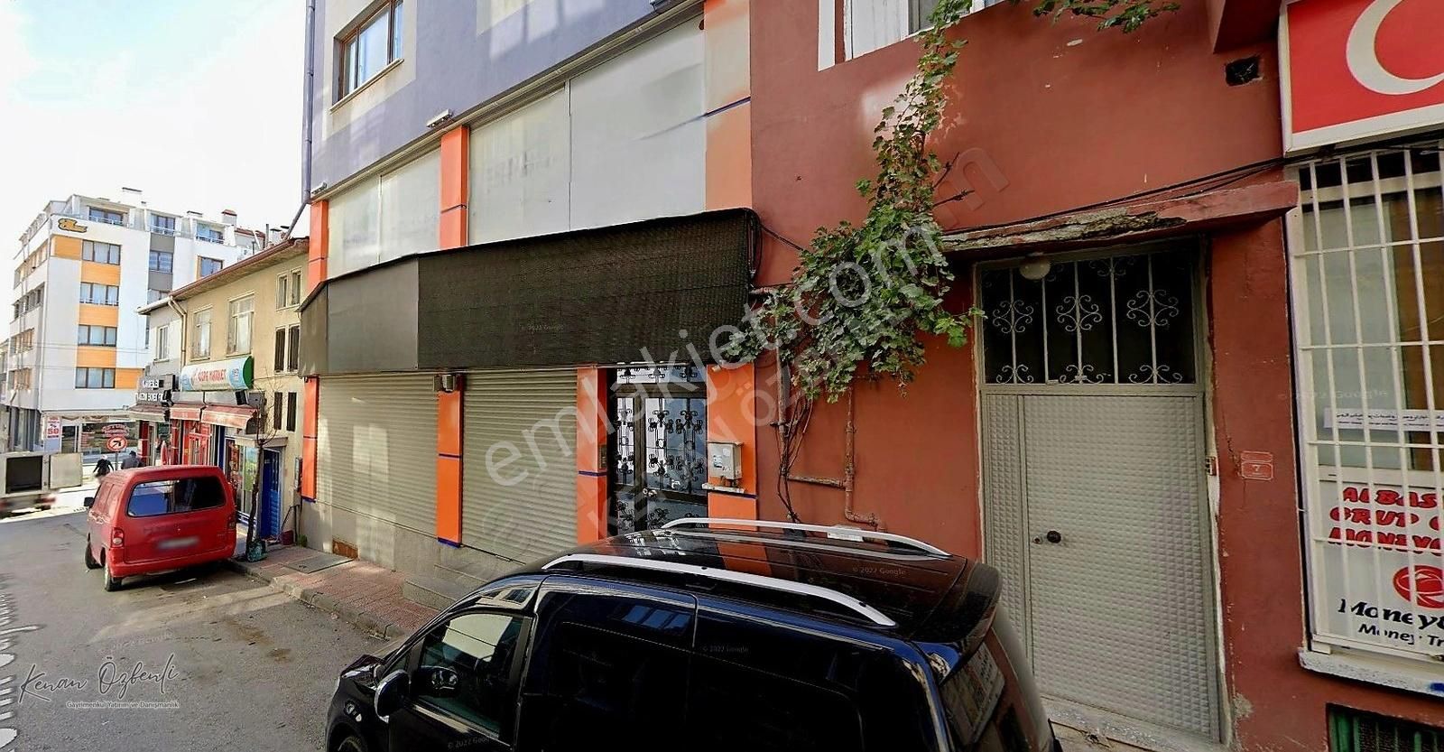 Odunpazarı Emek Kiralık Dükkan & Mağaza Eskişehir Emek Mah. Ertaş Caddesi Yakını Kiralık 3 Katlı Dükkan