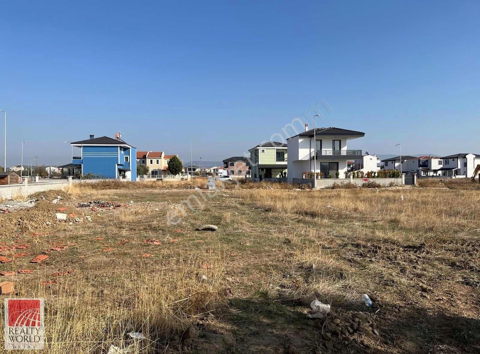 Ayvalık Altınova Satılık Villa İmarlı Ayvalık Altınova Mh Denize Yakın Villa İmarlı 317 M2 Satılk Arsa