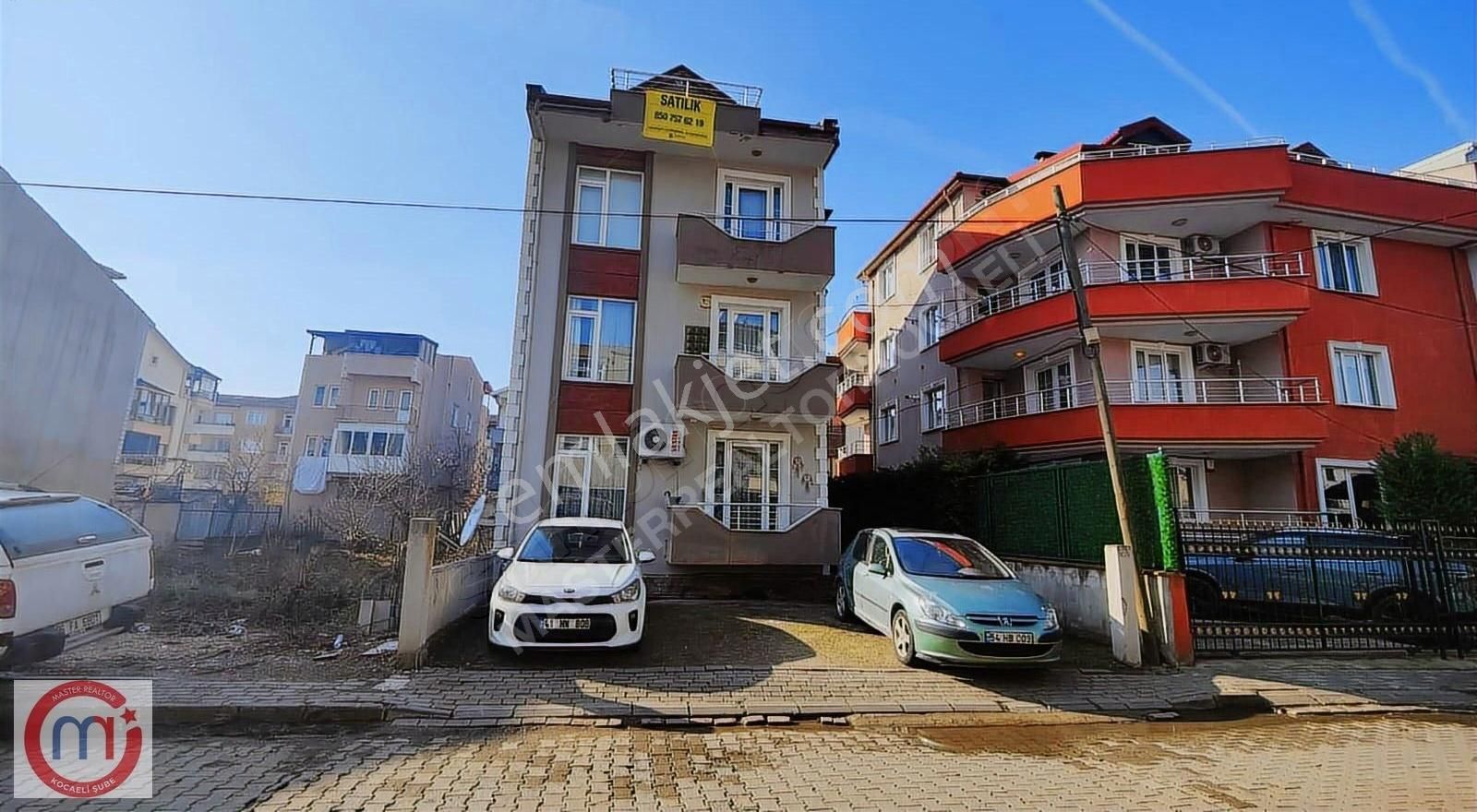 İzmit Yenişehir Satılık Daire Master Realtor'den Yenişehir'de Satılık 4+2 Çatı Dubleks Daire