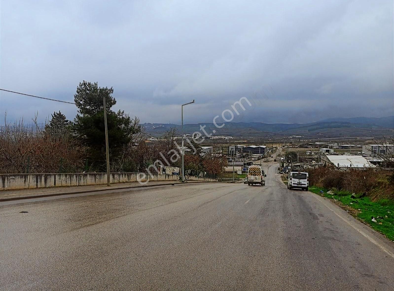 Osmangazi Geçit Satılık Sanayi İmarlı Bursa Merkezde Sanayi İmarlı Arazi