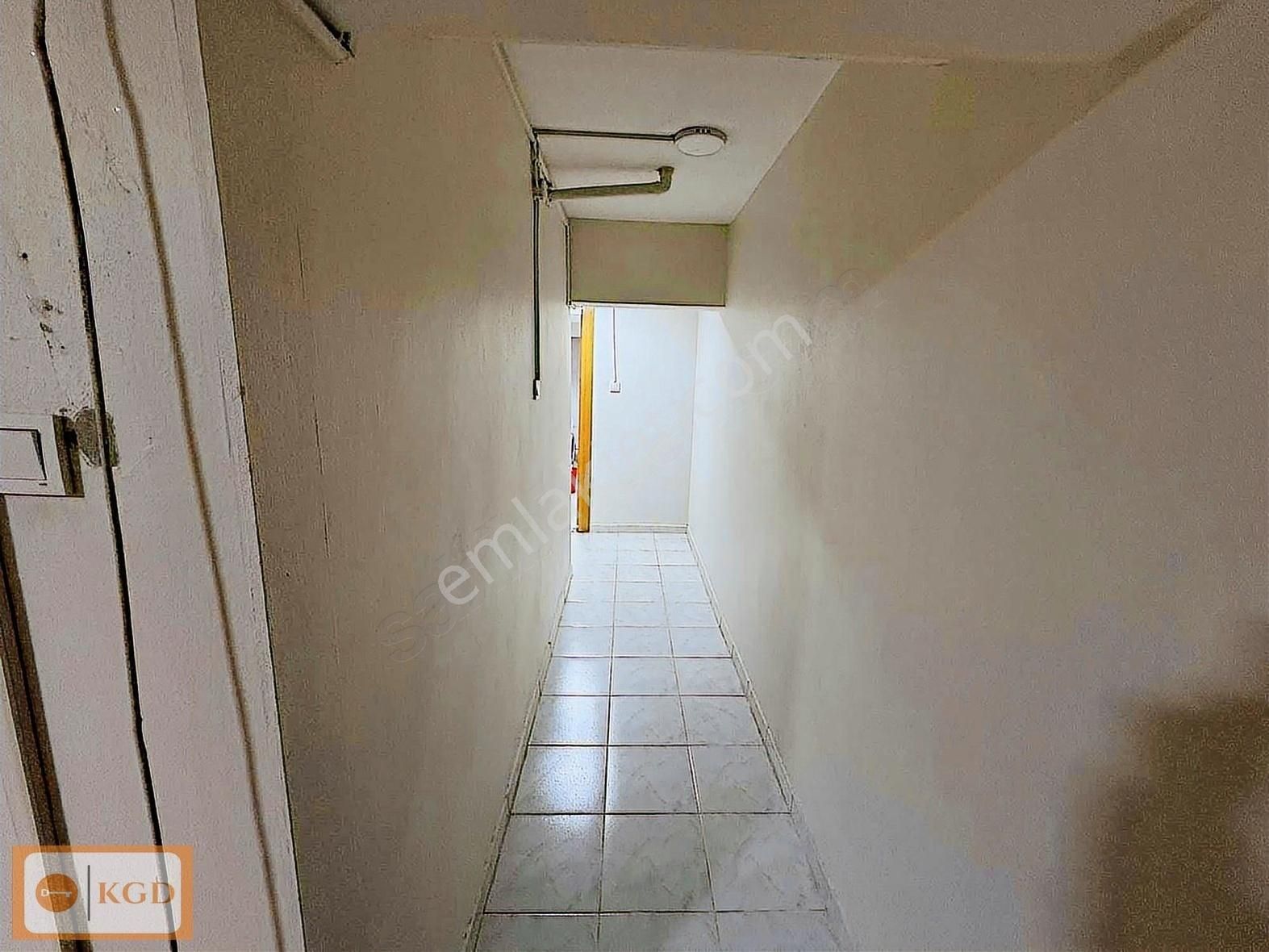 Üsküdar Acıbadem Metrobüse Yakın Kiralık Daire Acıbadem'de Full Eşyalı 1+1 Kiralık Daire