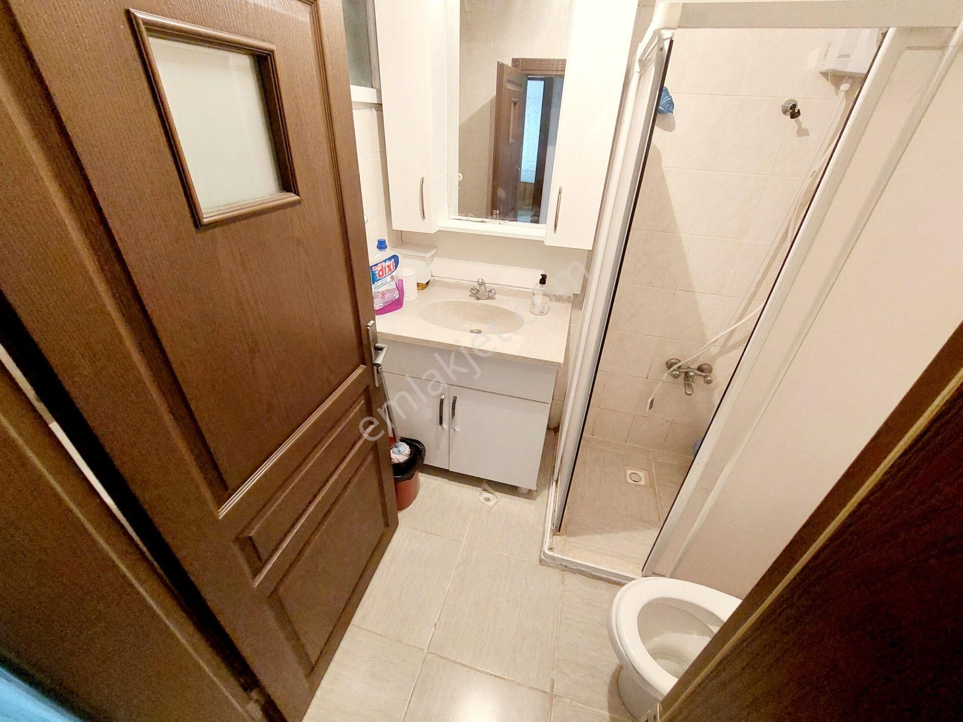 Akçay Merkezde Öğrenciye Kiralık Eşyalı 2+1 Daire - Görsel 16