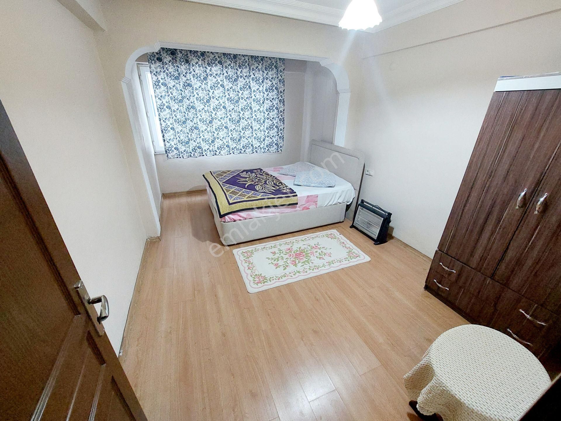 Akçay Merkezde Öğrenciye Kiralık Eşyalı 2+1 Daire - Görsel 23