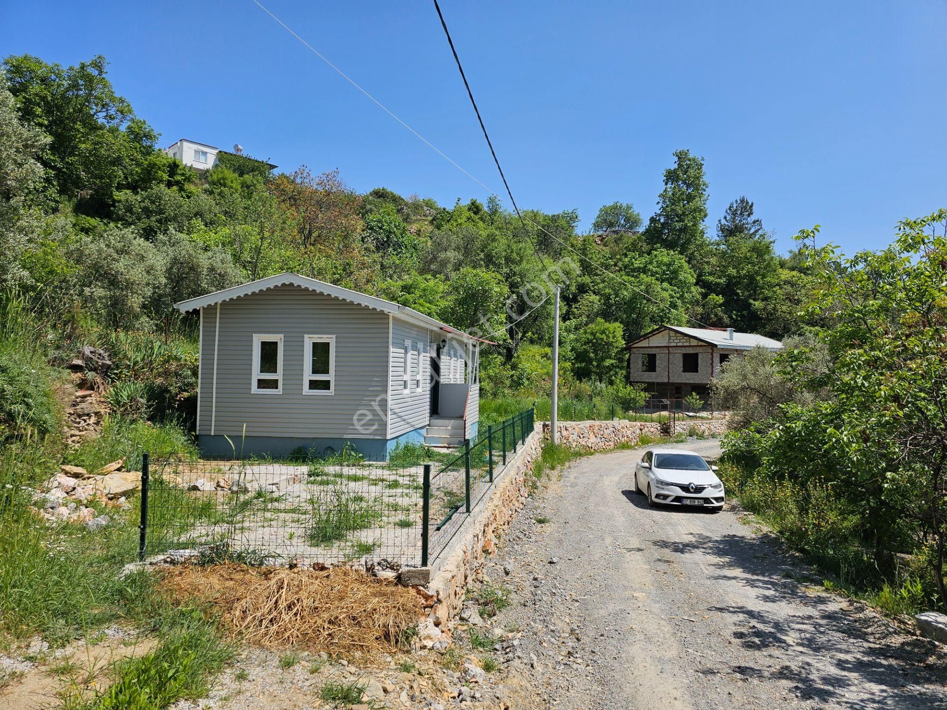 Alanya Mahmutseydi Satılık Müstakil Ev Alanya Mahmutseydi’de Doğa İçinde Huzurlu Bir Yaşam Fırsatı!