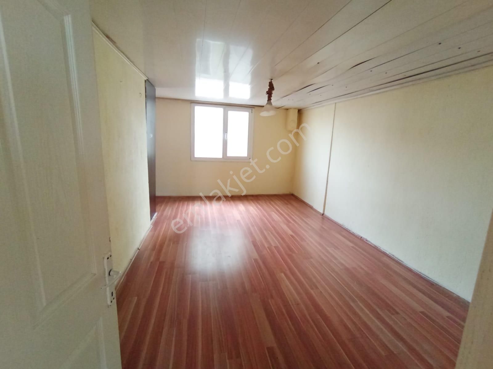 Karabağlar Peker Mah. 2+1 95 Emekli Bay Bayana Uyğundur - Görsel 3