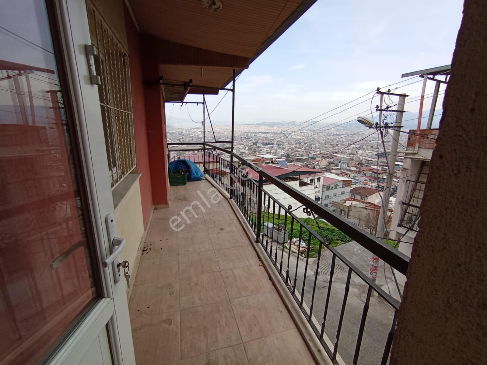 Karabağlar Peker Mah. 2+1 95 Emekli Bay Bayana Uyğundur - Görsel 15