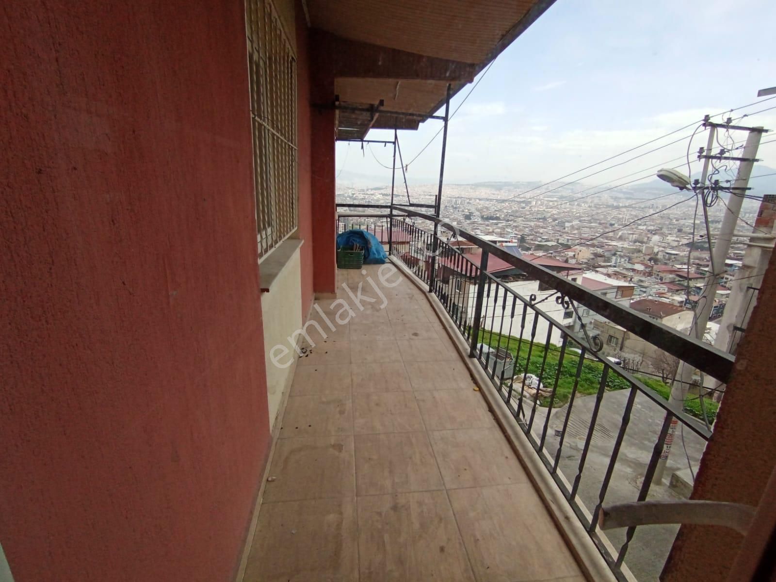 Karabağlar Peker Mah. 2+1 95 Emekli Bay Bayana Uyğundur - Görsel 12