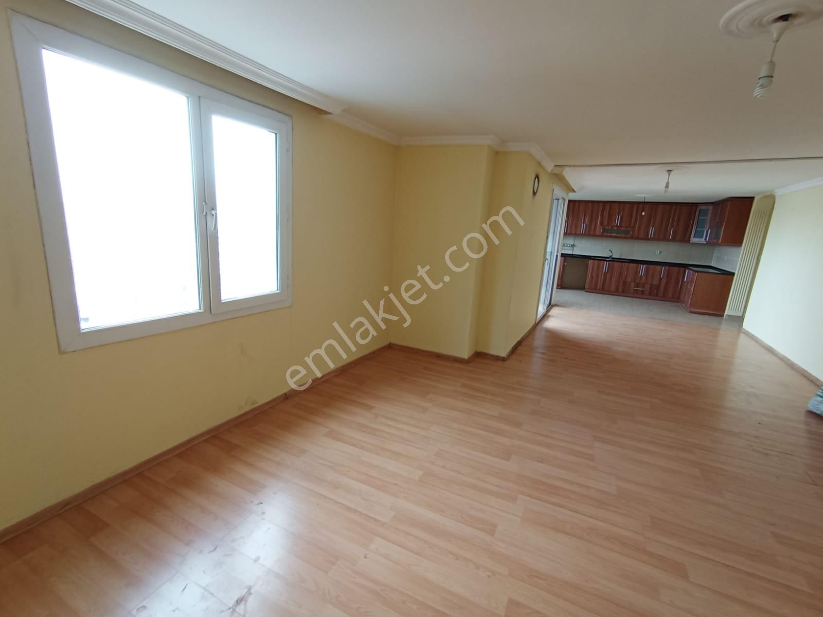 Karabağlar Peker Mah. 2+1 95 Emekli Bay Bayana Uyğundur - Görsel 23