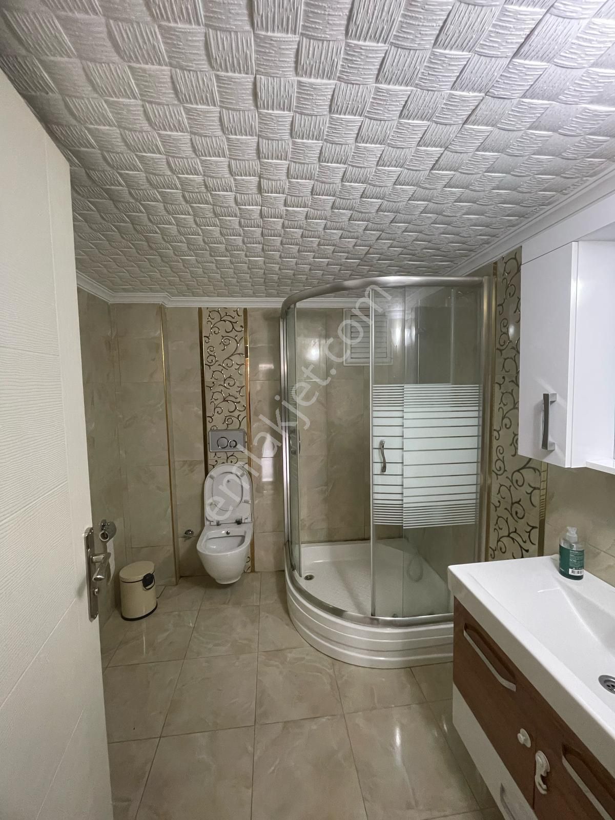 Trabzon Kaplan Emlak Ana Yol Üzeri Kiralık Doğalgazlı Daire - Görsel 7