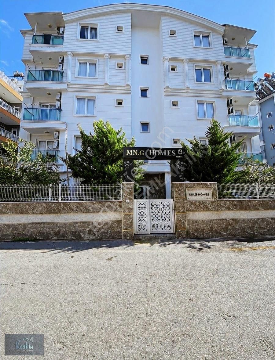 Kepez Kültür Kiralık Daire Kafelere 2 Sokak Mesafede Arakat Asansörlü Balkonlu 2+0 Eşyalı