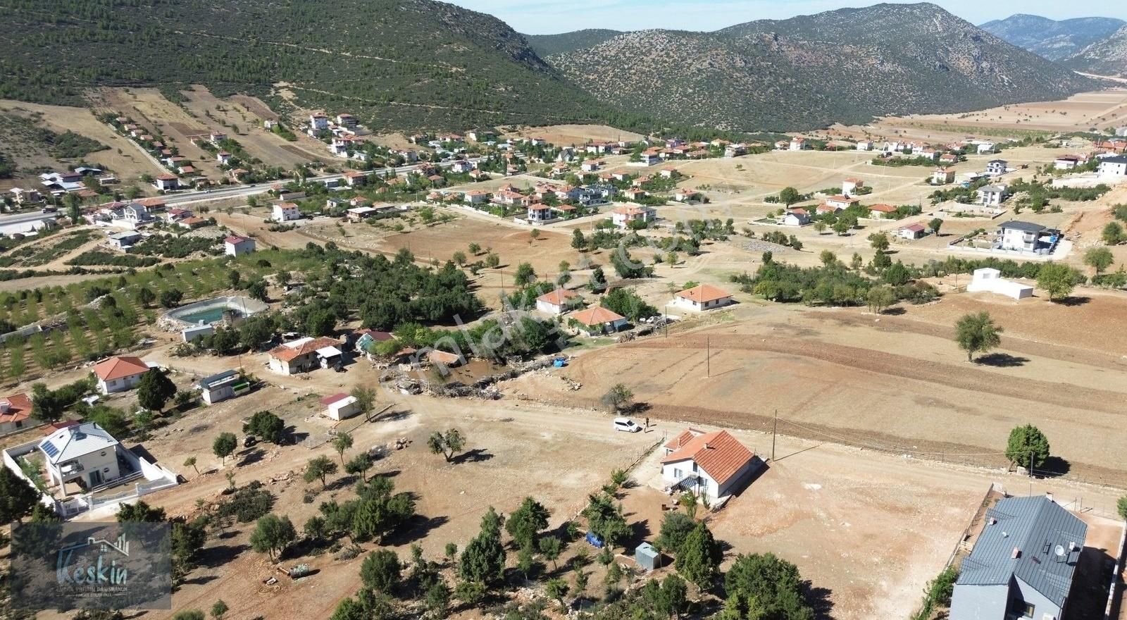 Korkuteli Söğütcük Satılık Konut İmarlı Korkuteli Söğütcükte Harika Manzaralı İmarlı 420 M2 Arsa