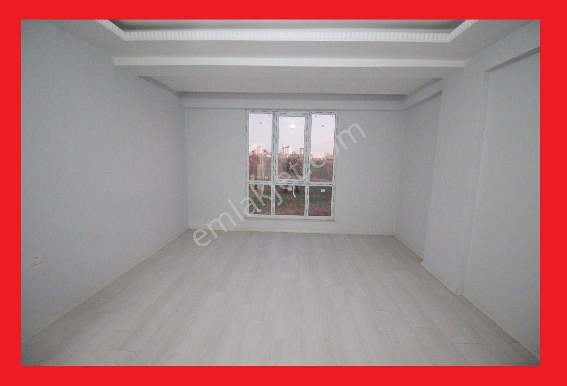 Çorlu Havuzlar Satılık Daire Havuzlar Hayvanat Bahçesi Yakını 100m2 2+1 Balkonlu Asansörlü Ara Kat