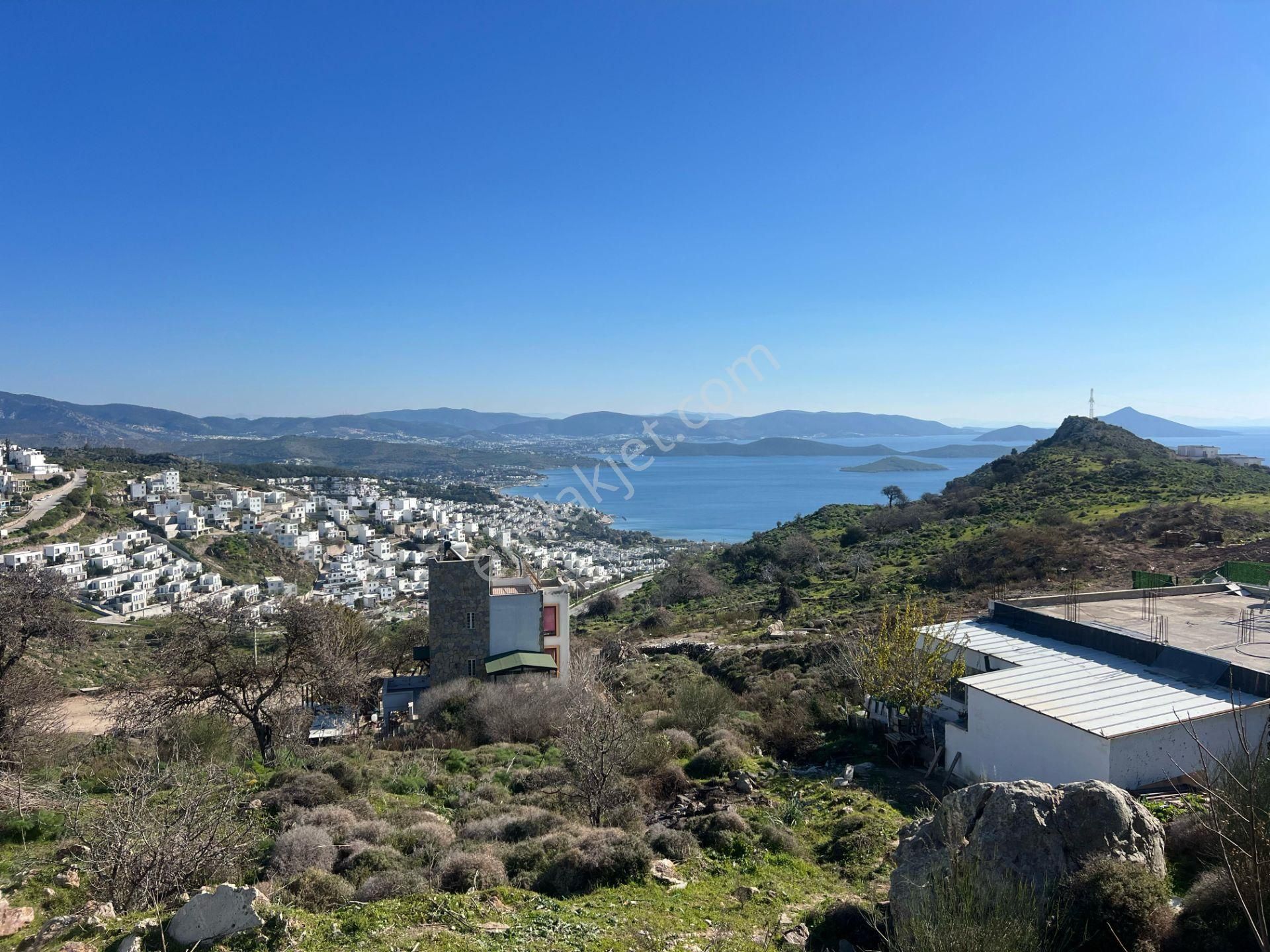 Bodrum Yahşi Satılık Konut İmarlı Bodrum Yahşi'de Satılık Deniz Manzaralı Arsa