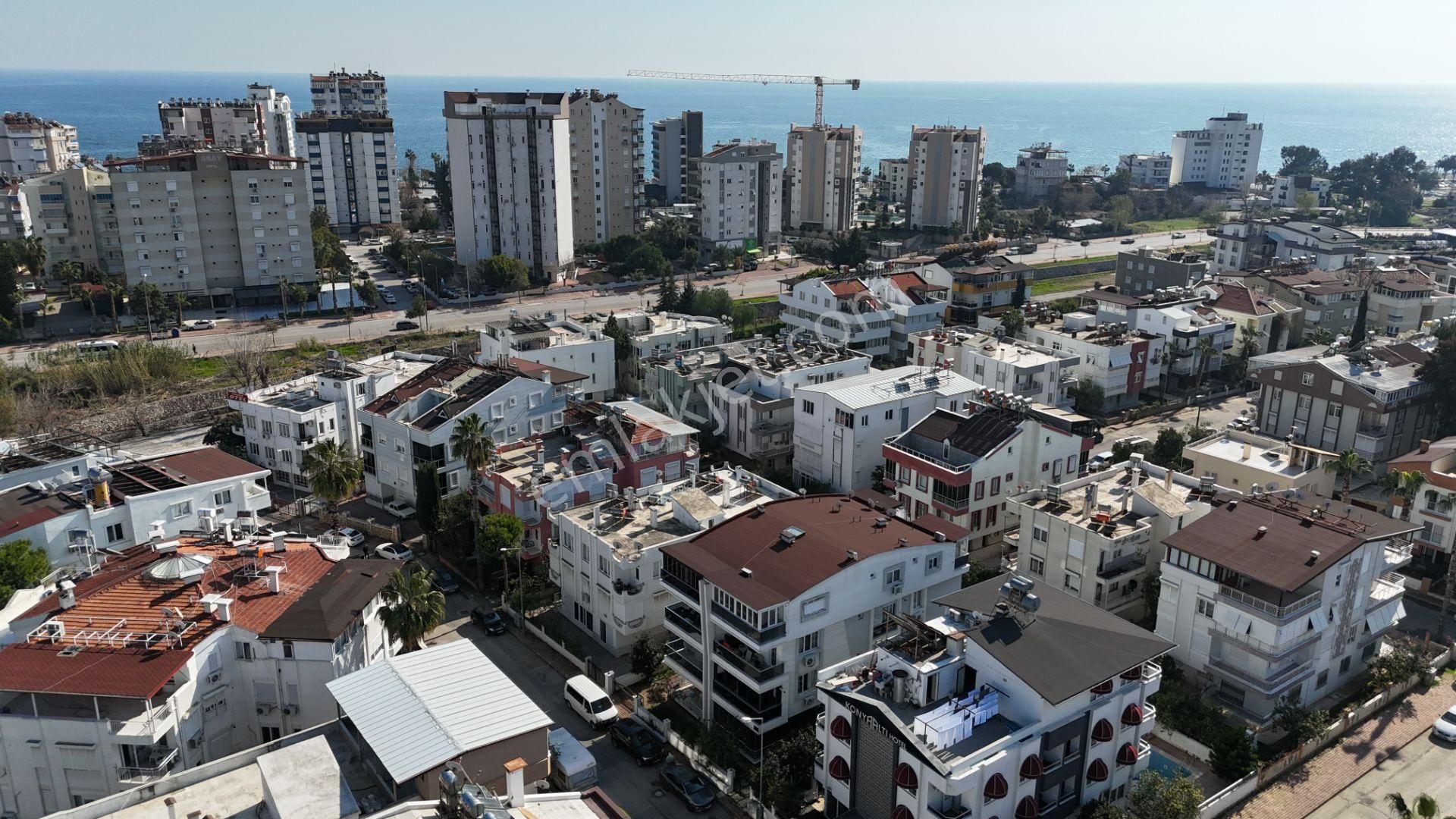 Konyaaltı Kuşkavağı Satılık Daire Kuşkavağında Denize 300m Uzaklıkta Katta D.gazlı 2+1 Dairemiz Satışta