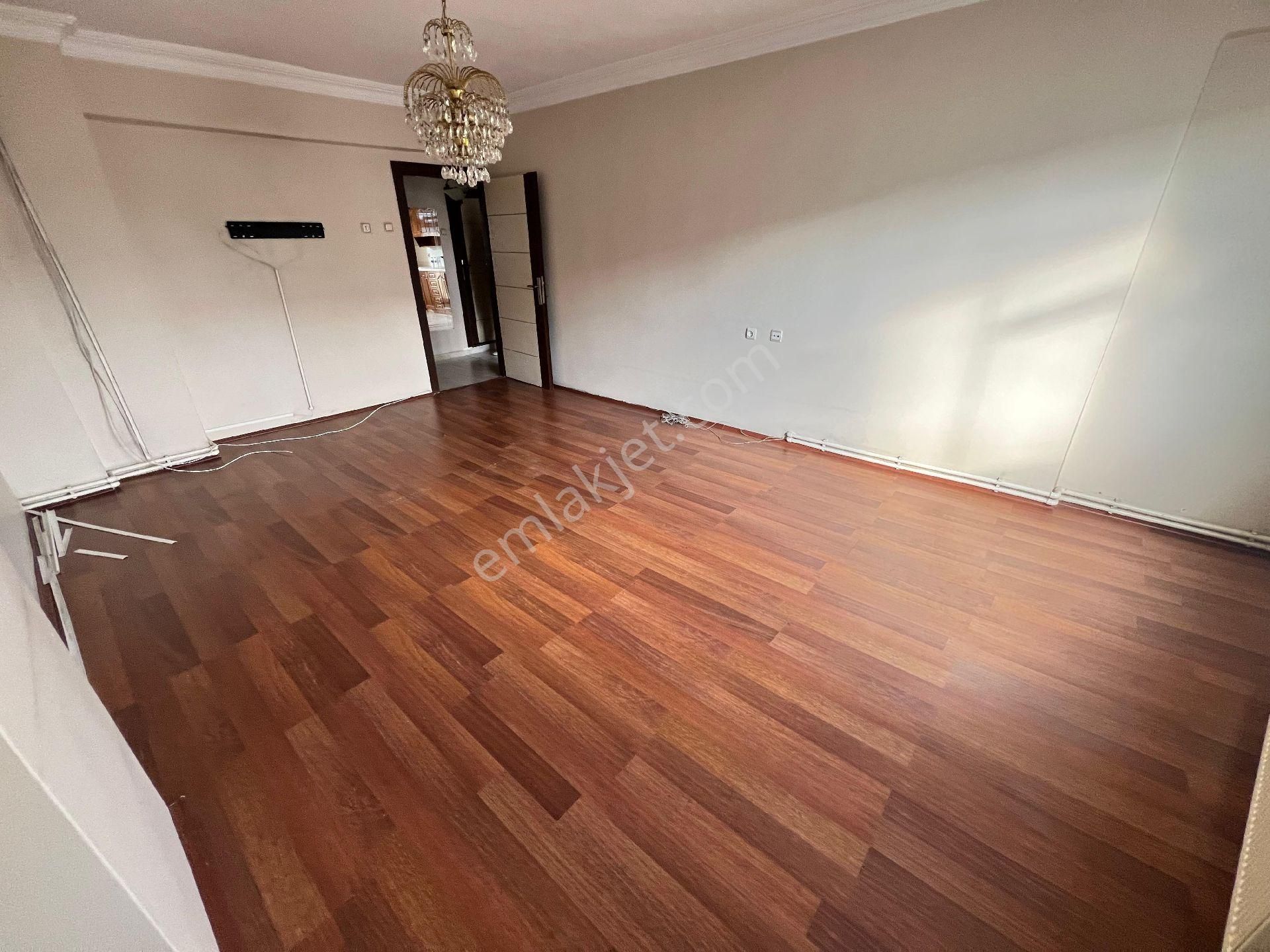 İlkadım Fevzi Çakmak Satılık Daire Lider Gayrimenkul'den Fevzi Çakmak Mh. 2+1 105m² Ara Kat Daire