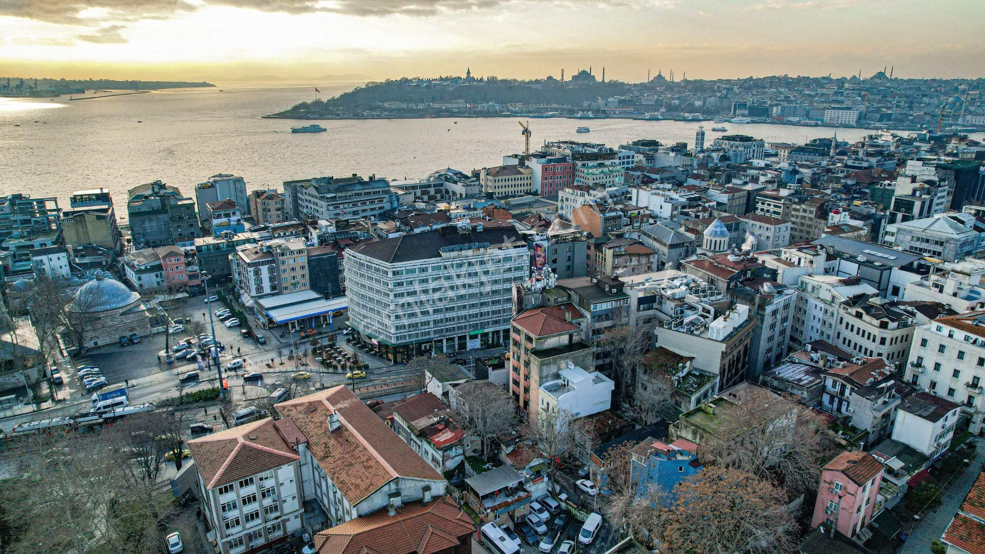 Beyoğlu Hacımimi Satılık Bina Tophane Merkez Ticari İmarlı Komple Bina Ve Arsa