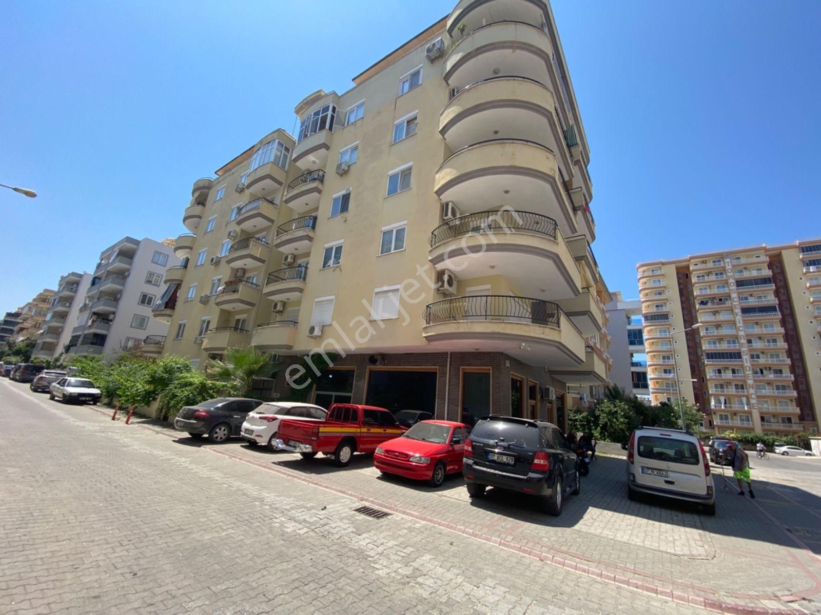 Alanya Mahmutlar Satılık Residence Alanya/ Mahmutlar Salı Pazarı İçi Denize 300m 2+1 Eşyalı Daire