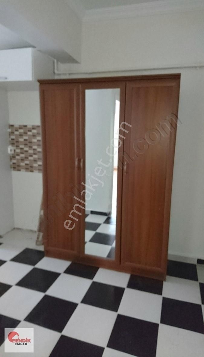 Pendik Bahçelievler Satılık Daire Bahçelievler Mh De Satılık 2+1 Daire.