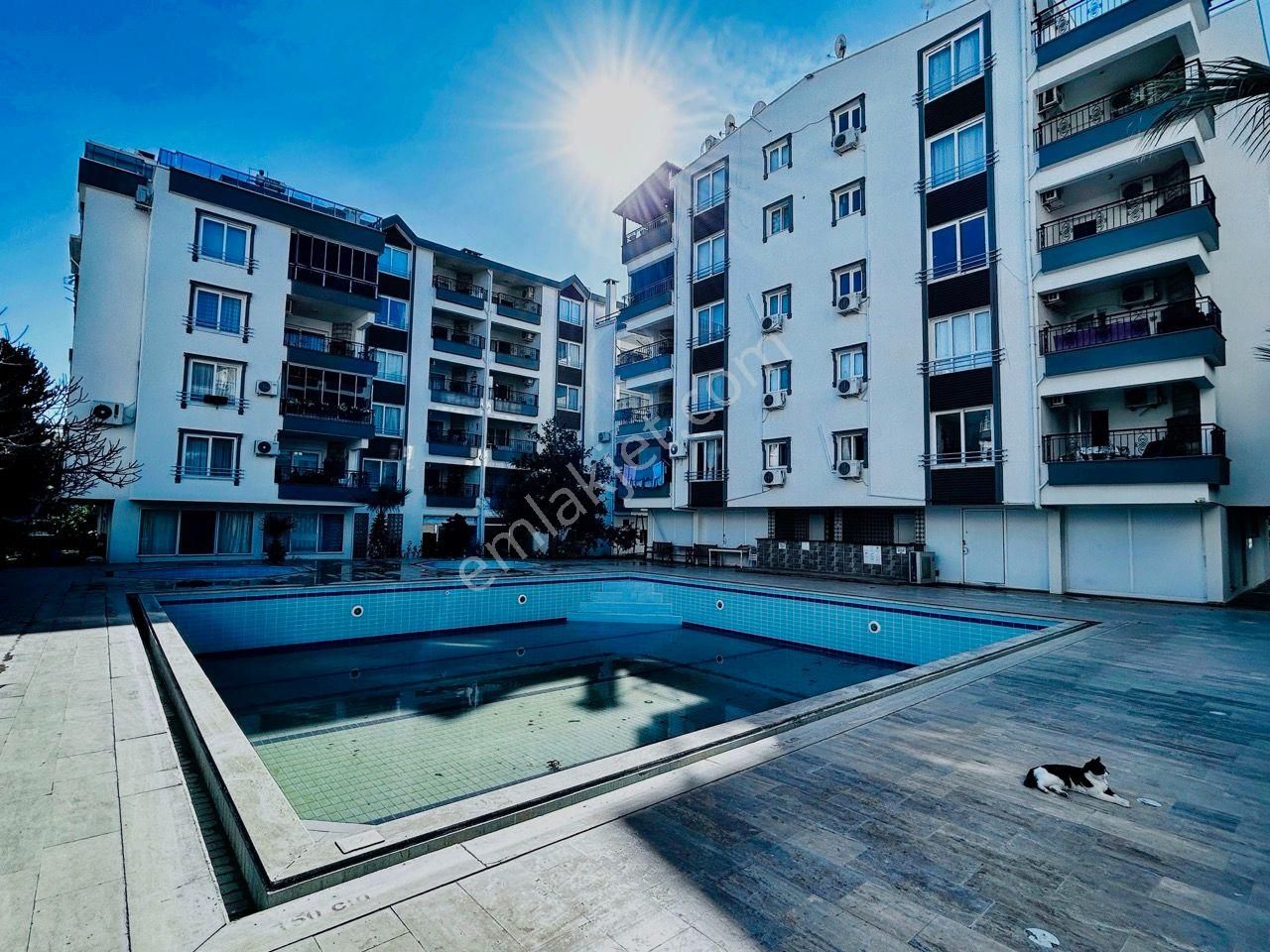 Didim Efeler'de Ege Caddesi Üzerinde Site İçinde Yazlık - Görsel 3