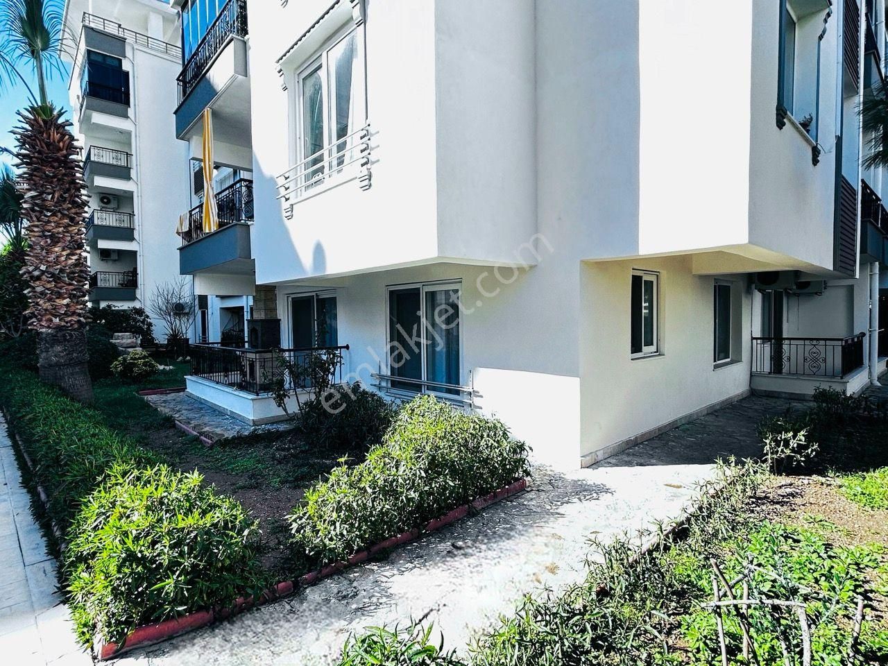 Didim Efeler'de Ege Caddesi Üzerinde Site İçinde Yazlık - Görsel 24