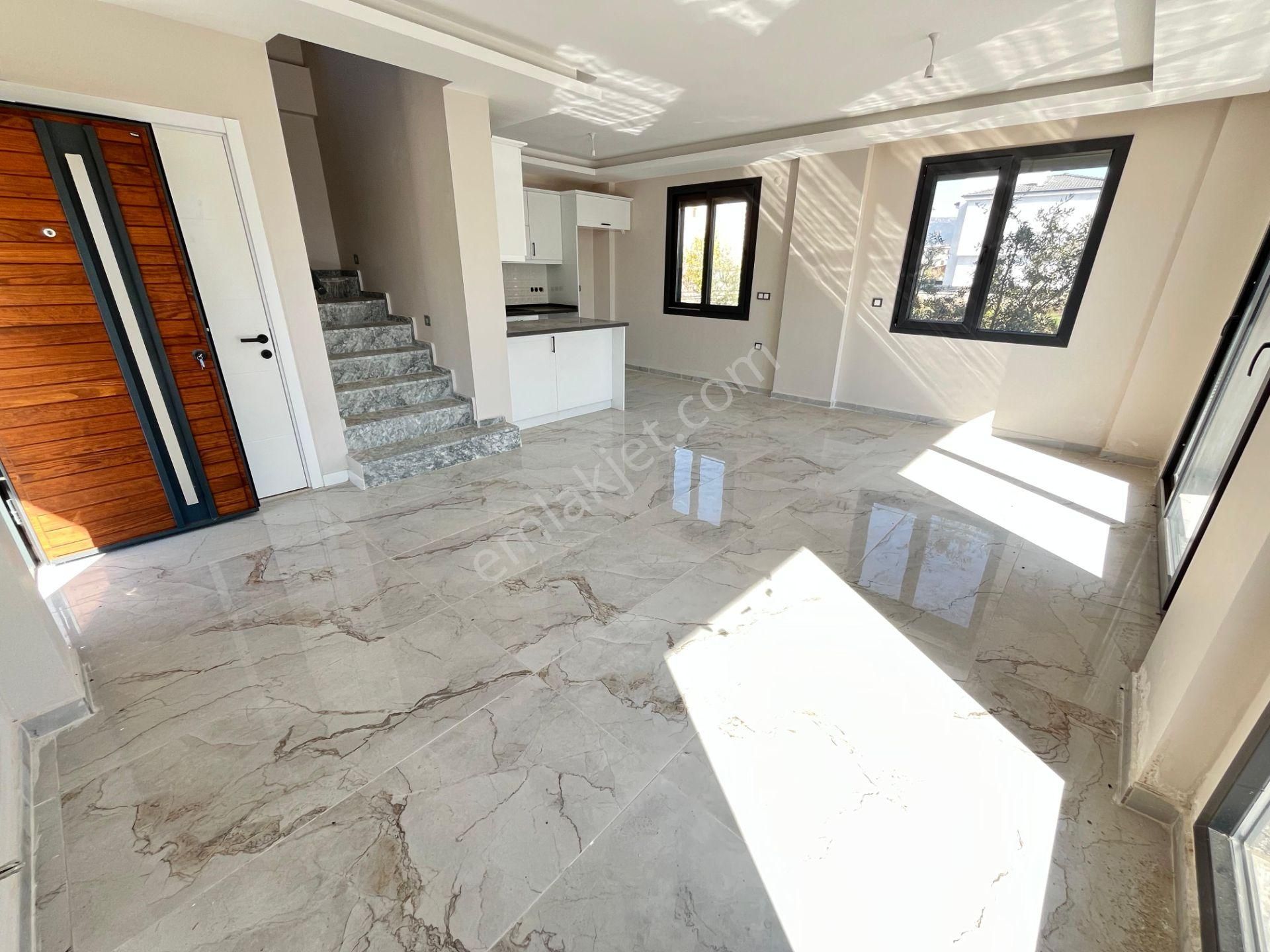 Doğanbey'de Açık Ferah Konumda Satılık Sıfır Tek Müstakil 3+1 Villa - Görsel 17