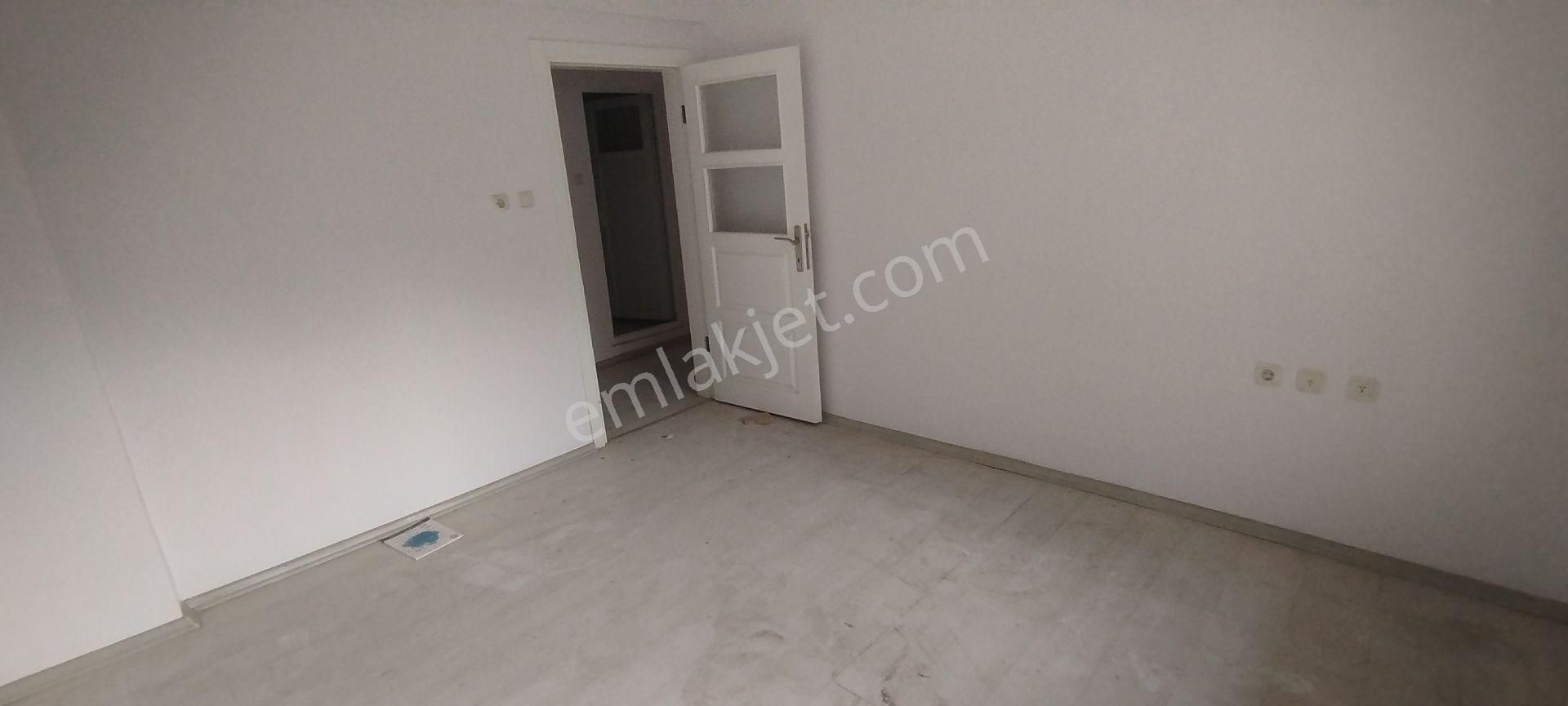 Altıeylül Gaziosmanpaşa Kiralık Daire Şehir Hst. Adliye Yakını Kiralık 2+0 Bahçe Katı