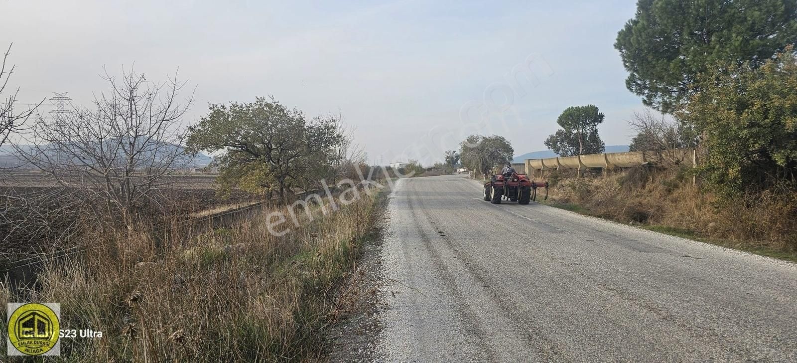 Aliağa B. Hayrettin Paşa Satılık Tarla Kadastral Yola Cepheli 21160 M² Satılık Tarla