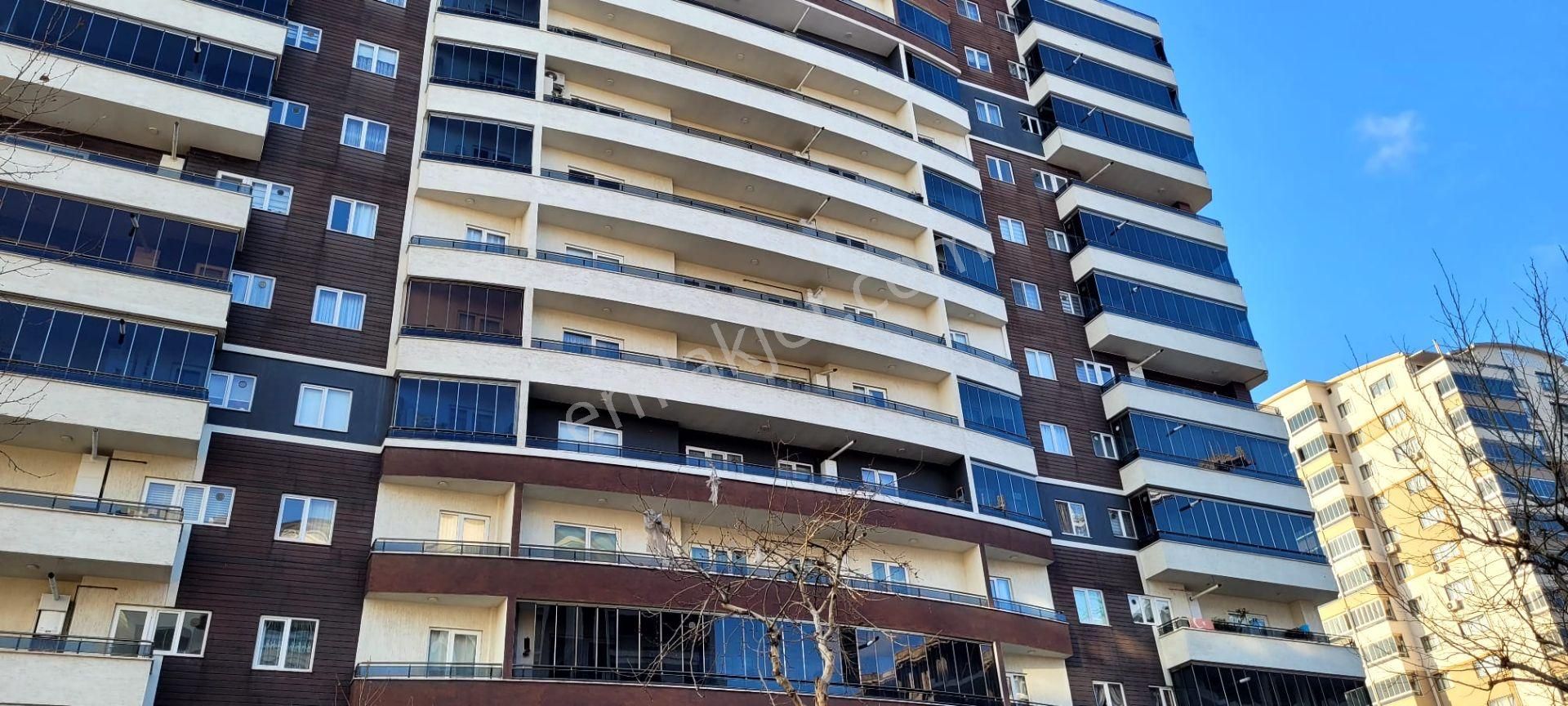 Yıldırım Sinandede Satılık Daire Bursa Kılıç Tan Sinandede Sitede Satılık 7.kat 120m2 2+1 Daire ​