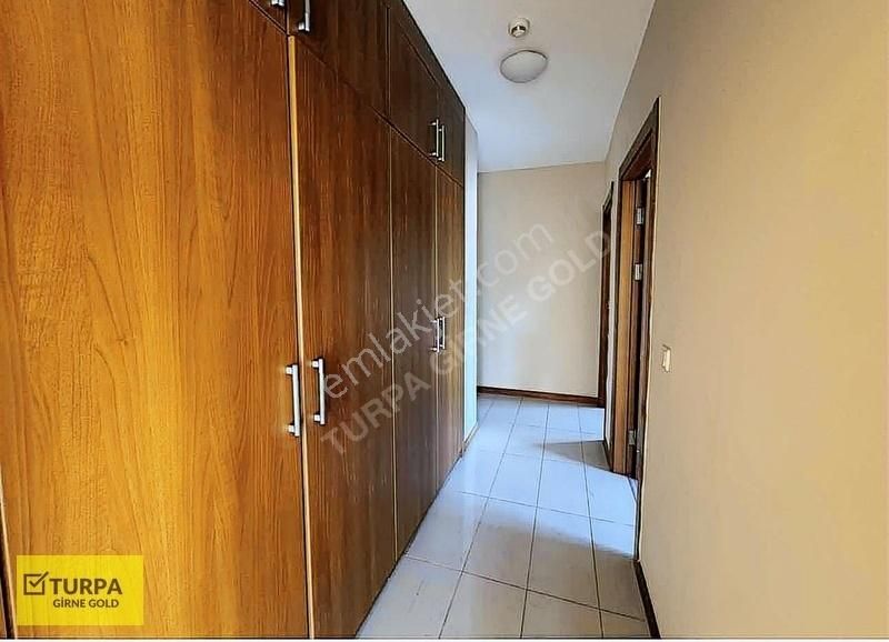 Karşıyaka Yalı Satılık Daire Mavişehir Soyak B Sitesi Satılık 3+1 Daire