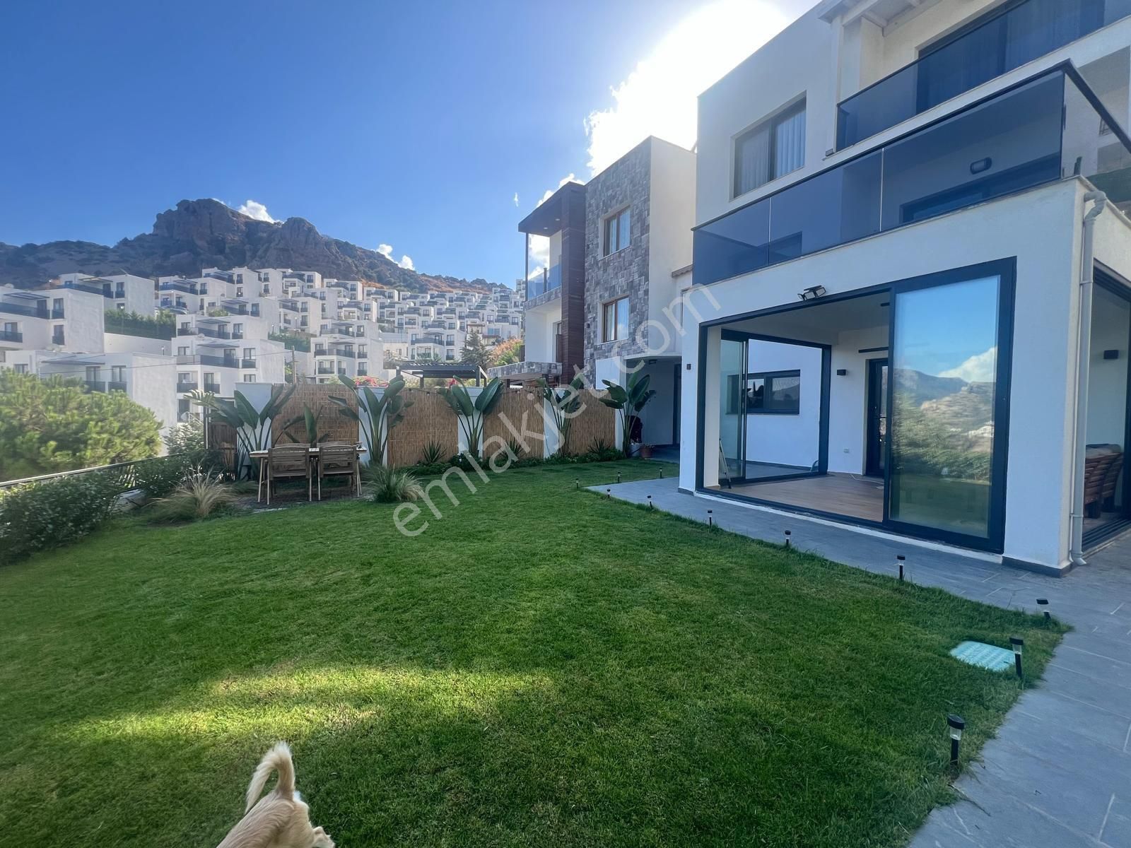 Bodrum Gündoğan Satılık Villa Bodrum Gündoğan'da Satılık Manzaralı 3+1 Villa