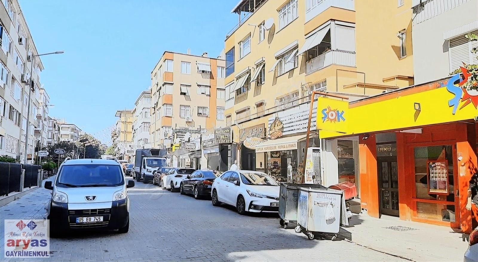 Bakırköy Kartaltepe Satılık Dükkan & Mağaza Bakırköy İncirli Caddesine 4 Bina Ülkü Sokakda 45 M2 Dükkan