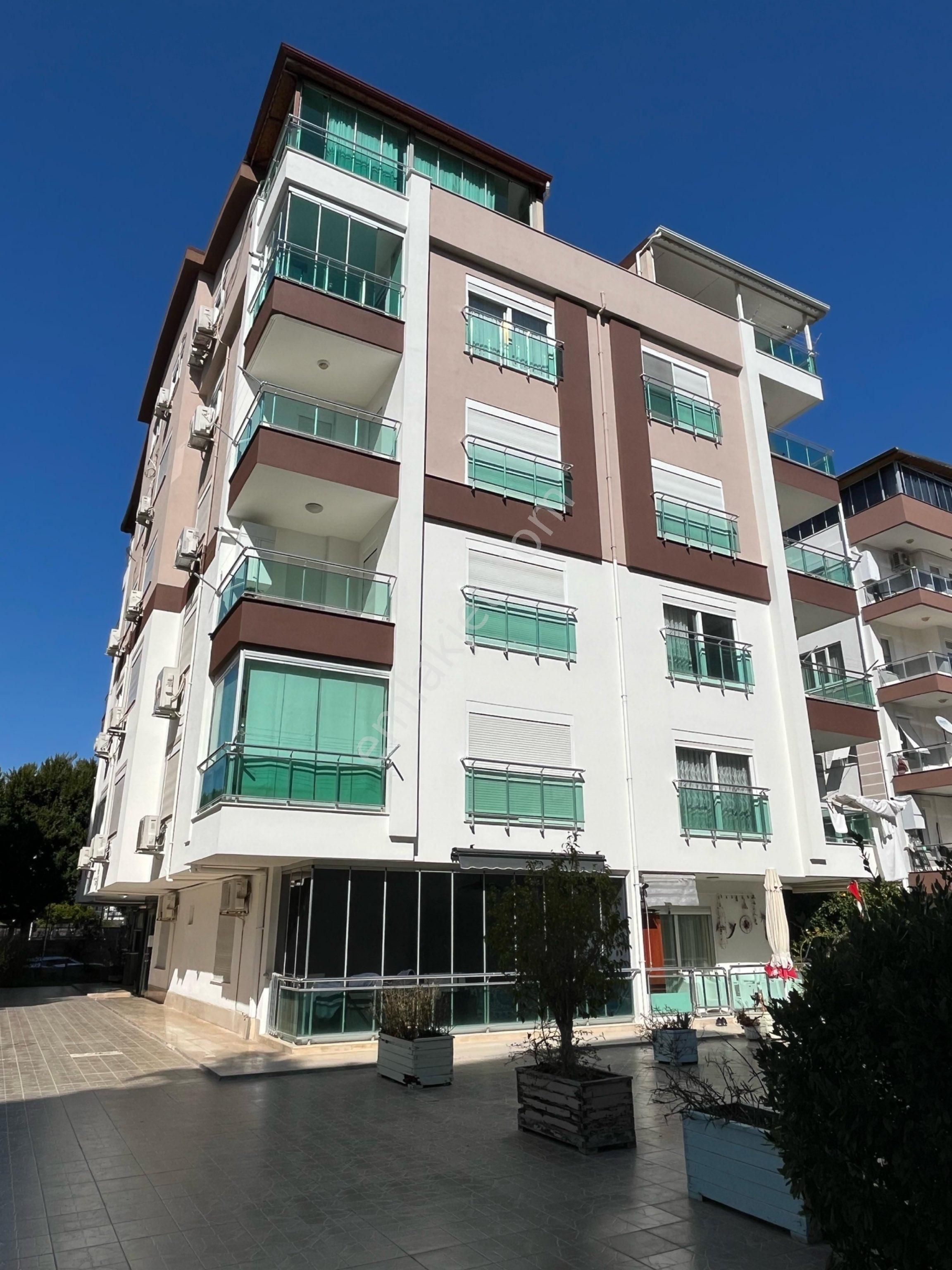 Konyaaltı Hurma Mahallesinde Rezidansta Satılık 165 M2 Dublex Daire - Görsel 3