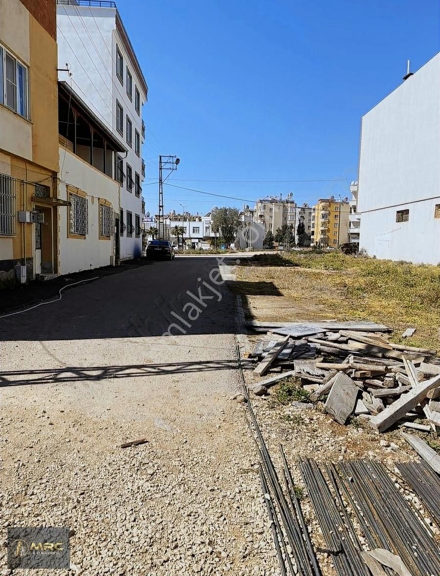 Kilis Merkez Albay İbrahim Karaoğlanoğlu Satılık Konut İmarlı Eski Beşevlerde Ticaret Lisesinin Alt Tarafı Süper Konumda B3