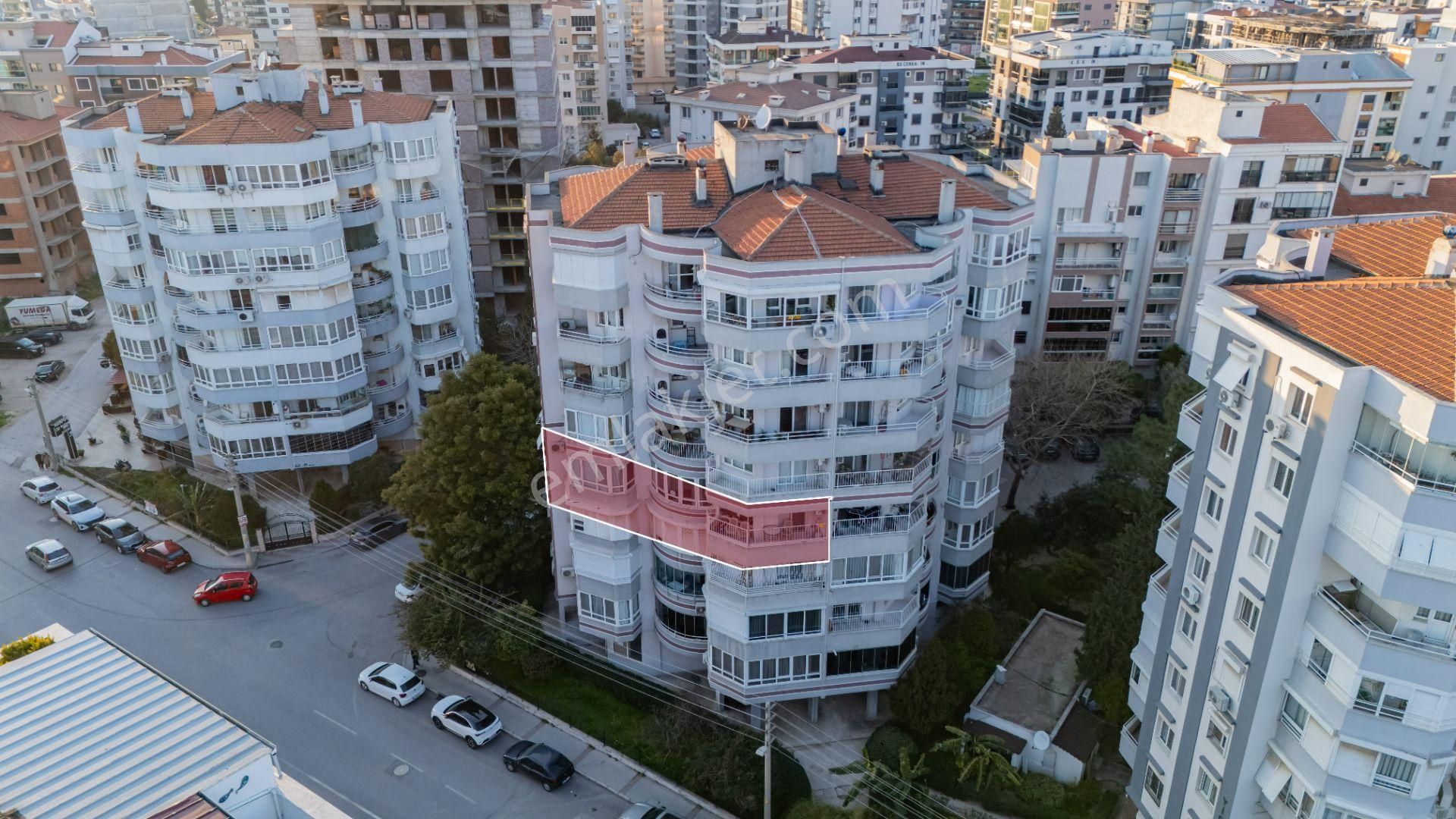 Karşıyaka Yalı Satılık Daire Karşıyaka Yalı Mh'de Site İçinde |asansör |otopark| Satılık 3+1