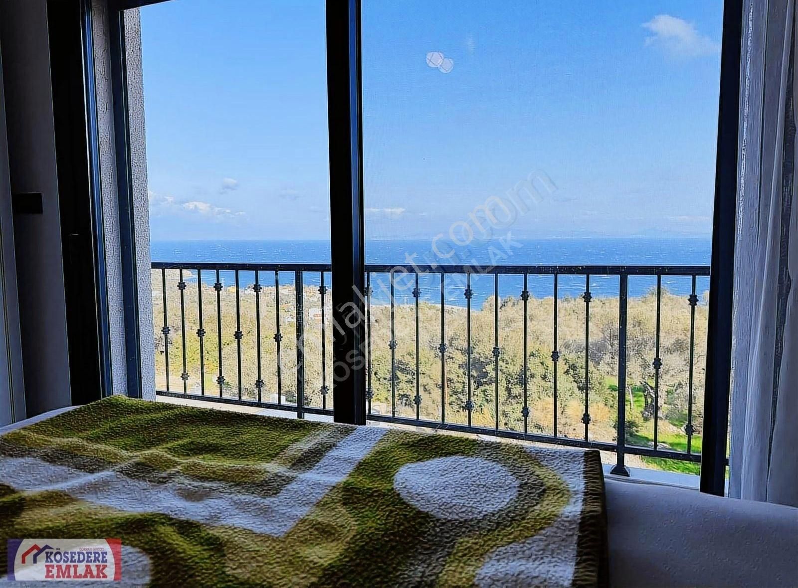 Karaburun İnecik Satılık Villa Kösedere Emlak'tan Full Deniz Manzaralı 4+1 Bahçeli Fırsat Villa