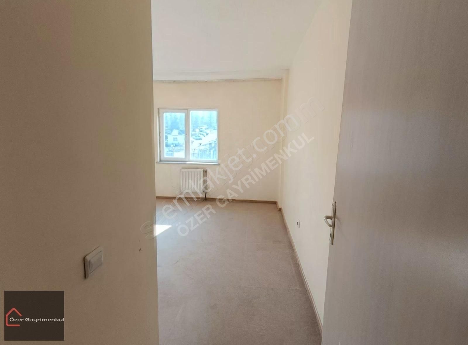 Yeşilyurt Yavuz Selim Kiralık Daire Özer Gayrimenkulden Beydağı Tokide Kiralık 3+1 Daire