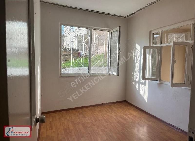 İstanbul Küçükçekmece Havalimanına Yakın Kiralık Daire Halkalı Yenidoğanda Kiralık 2+1 Daire